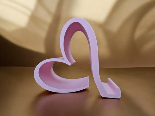 Heart-Shaped Decorative Mobile Stand – Plastic Holder for Desk, Gift & Home Decor