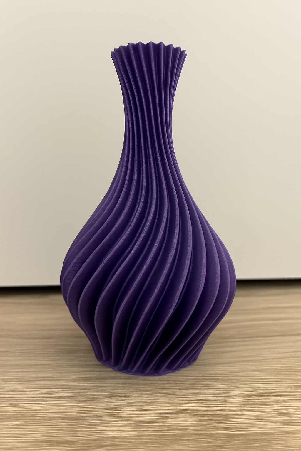 Sri Neevi Treasures Decorative Spiral Vase